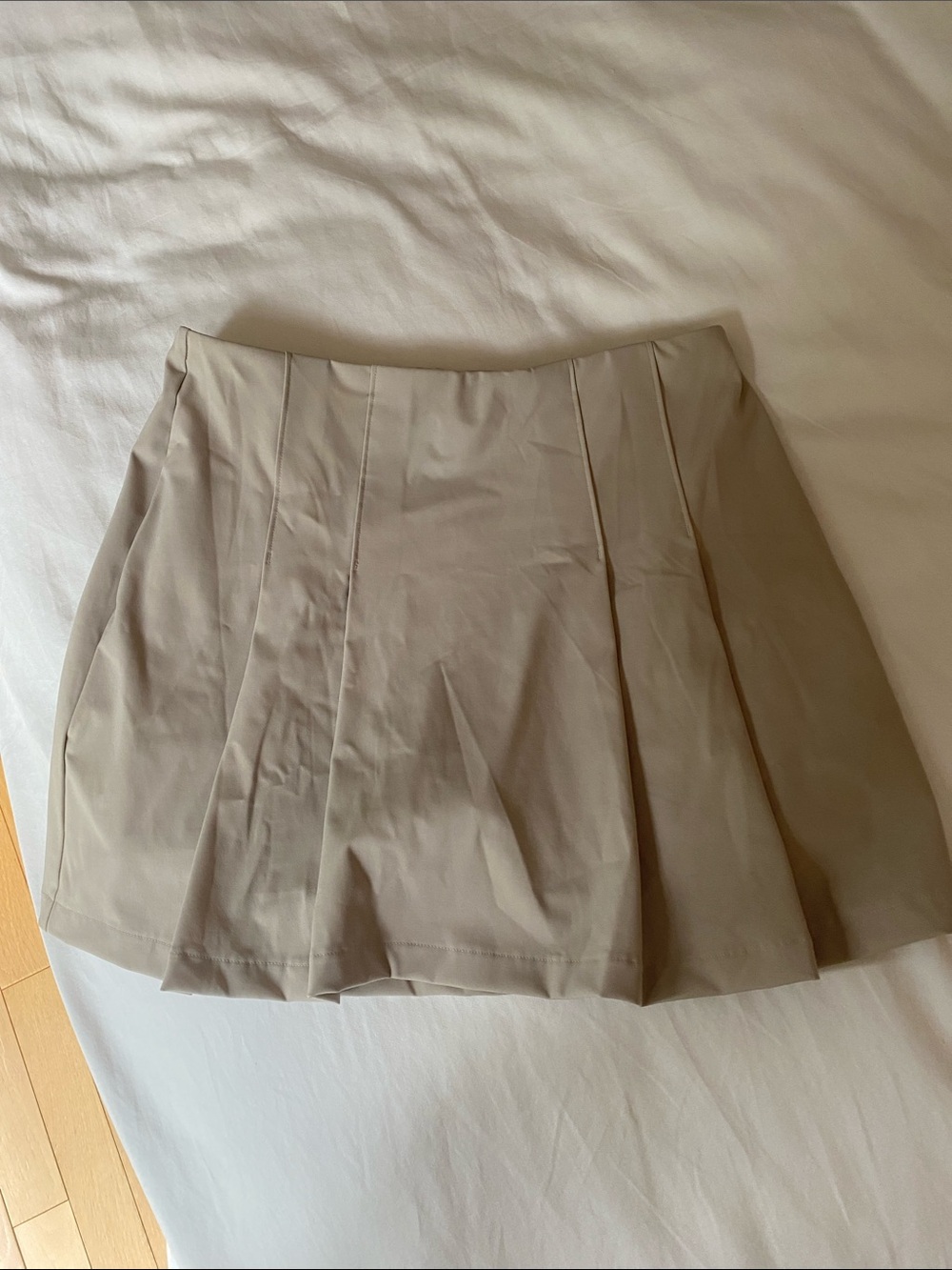 Beige Pleated Mini skort YPB
